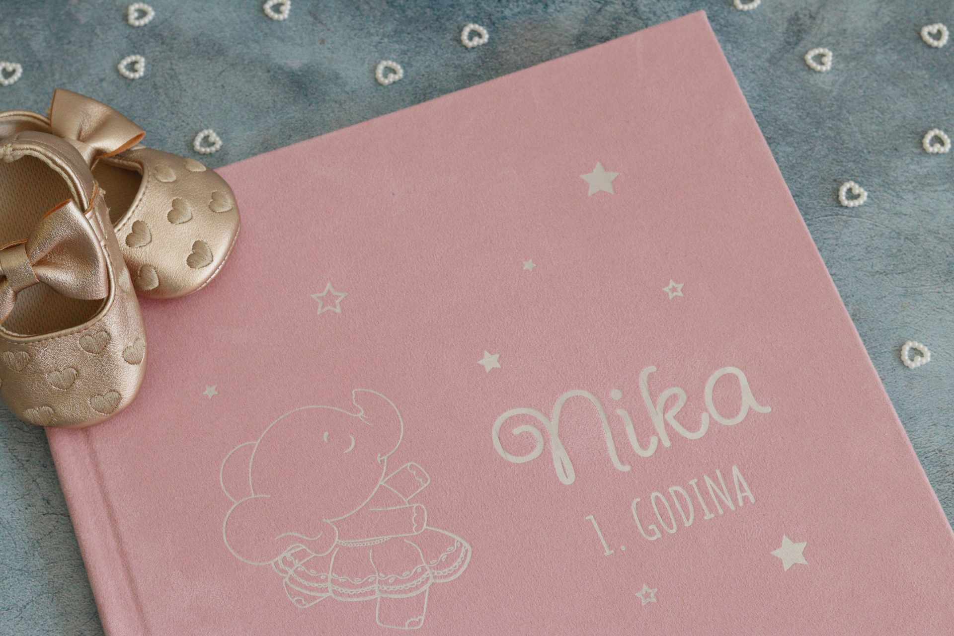 Knjiga uspomena za bebe i djecu - Baby Book 23 personalizirani pokloni, foto knjiga, foto album, baby book, knjiga uspomena, magical book lab 6