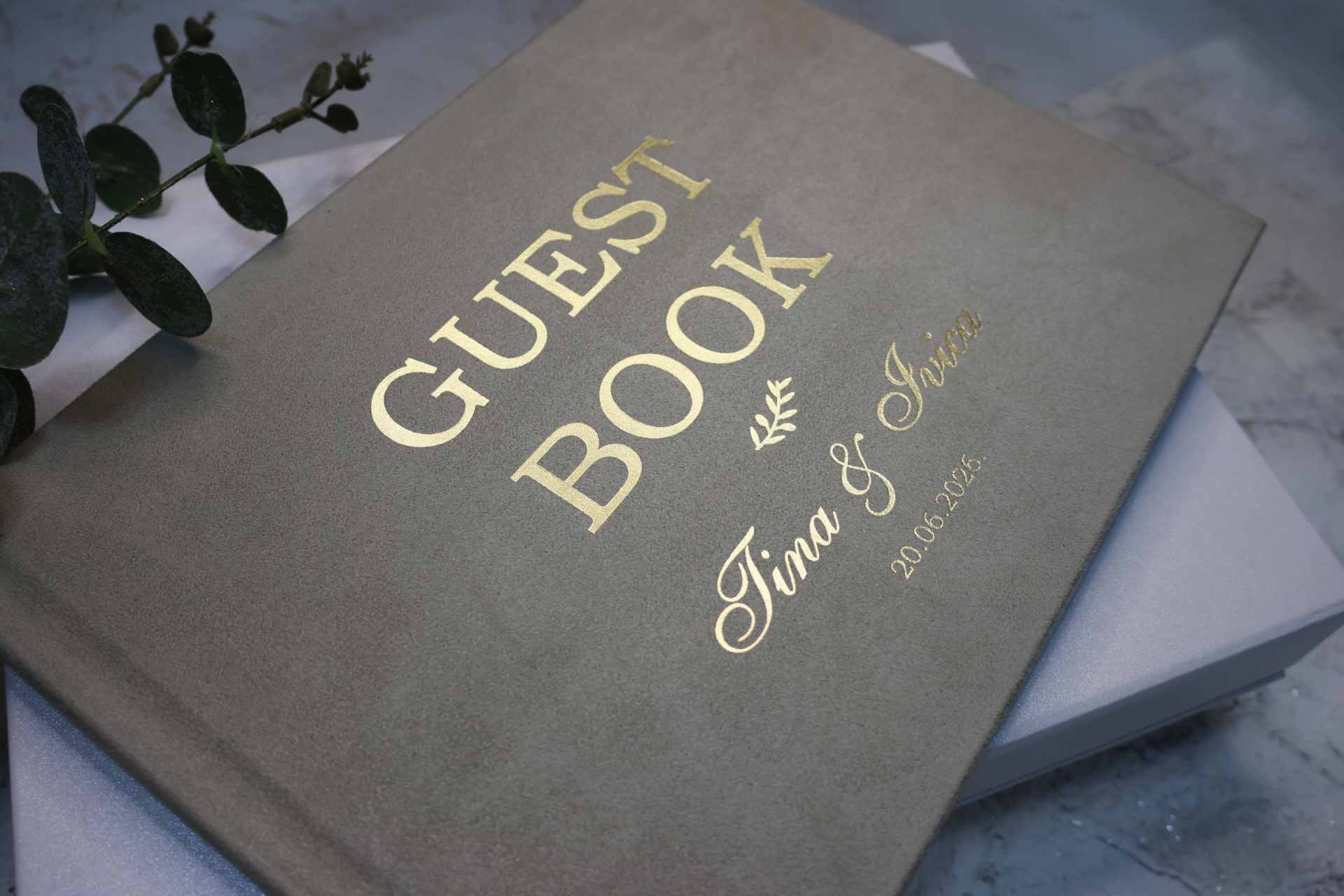 Guest Book - knjiga dojmova 1 guest book, knjiga dojmova, prazan album, album za vjenčanje, magical book lab, baršunasti album