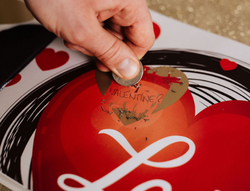 Secret message - srce grebalica (crvena ili zlatna) ispod koje se nalazi skrivena poruka po želji - 5,18 € (39,00 kn)