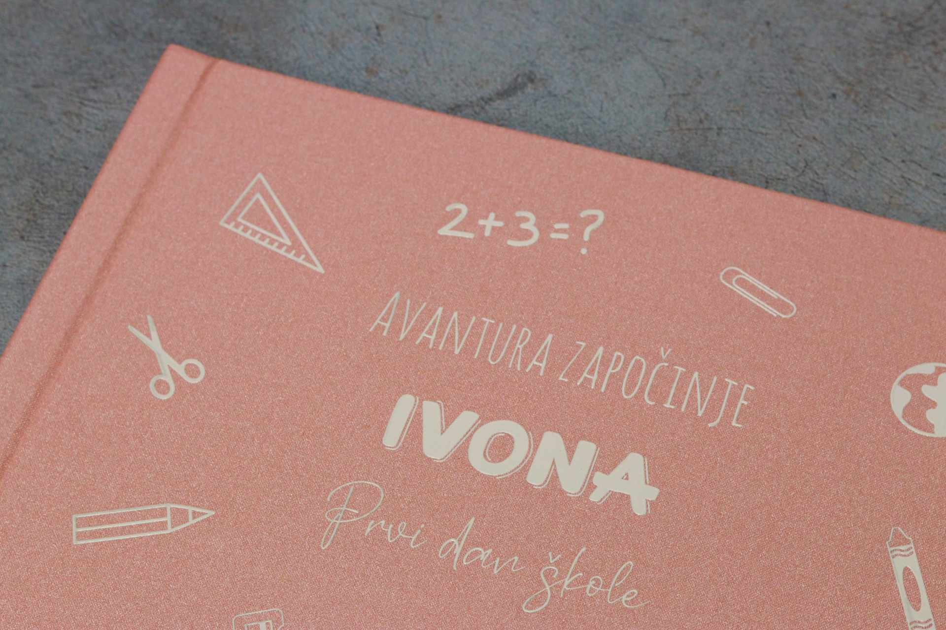 Spomenar - Moj Prvi Dan Škole 17 spomenar prvi dan škole
